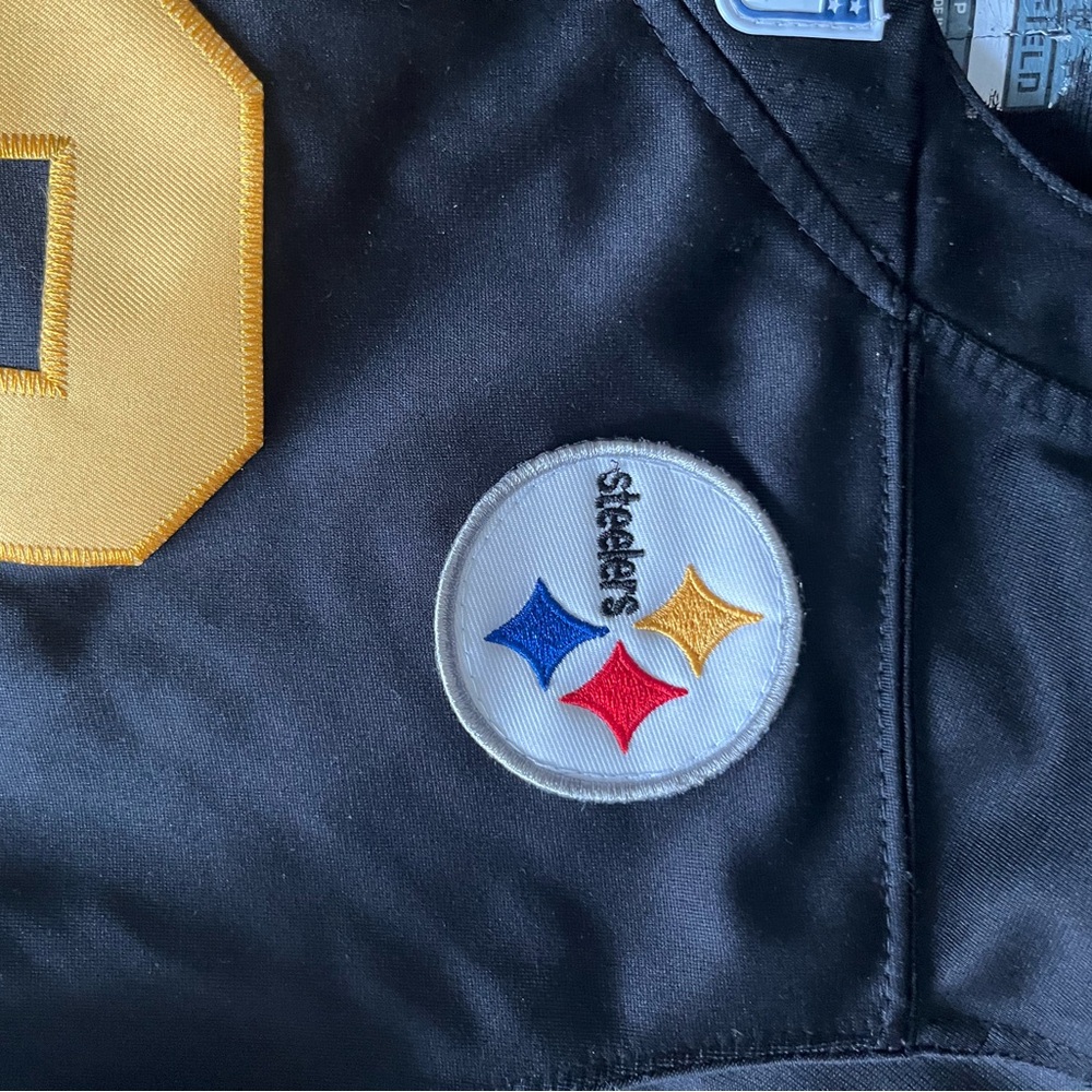 NFL Black Jersey with Steelers Patch